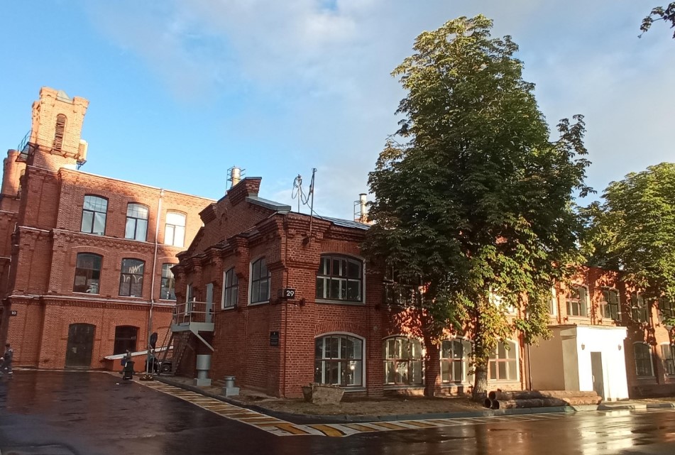 фасад дома, здание по адресу г Москва, ул Рочдельская, д 15 стр 29